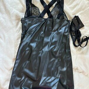 Frederick’s of Hollywood “The Minx” Faux Leather Lace Chemise Set NWT Size Small